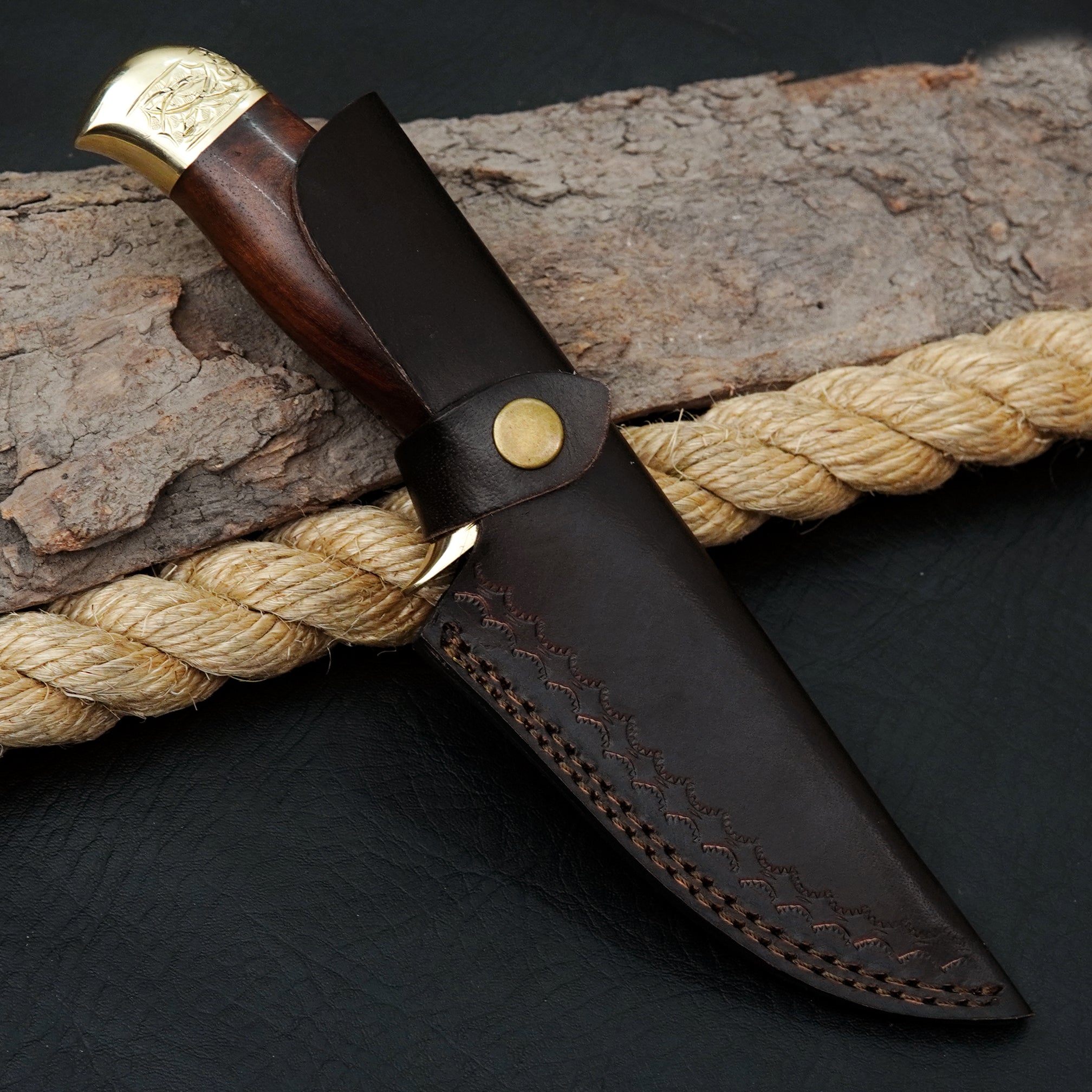 Ferossa Rosewood Crest Damascus Skinner Knife – Handmade